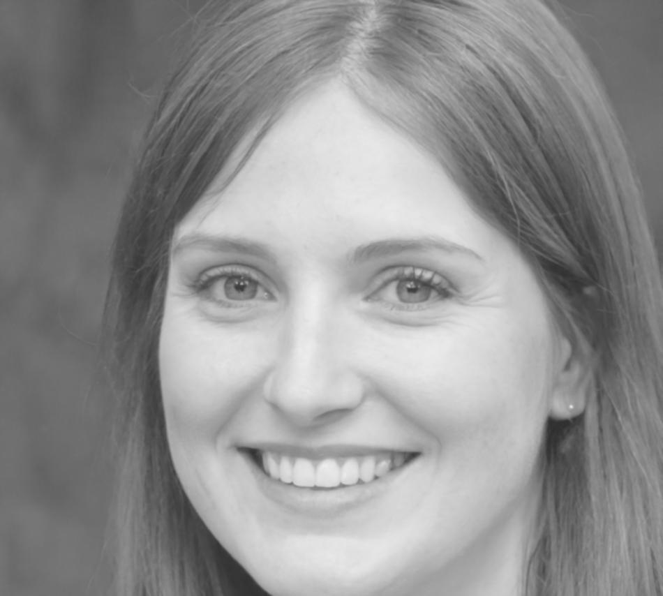 Portrait professionnel de Céleste Moreau, conseillère en planification financière